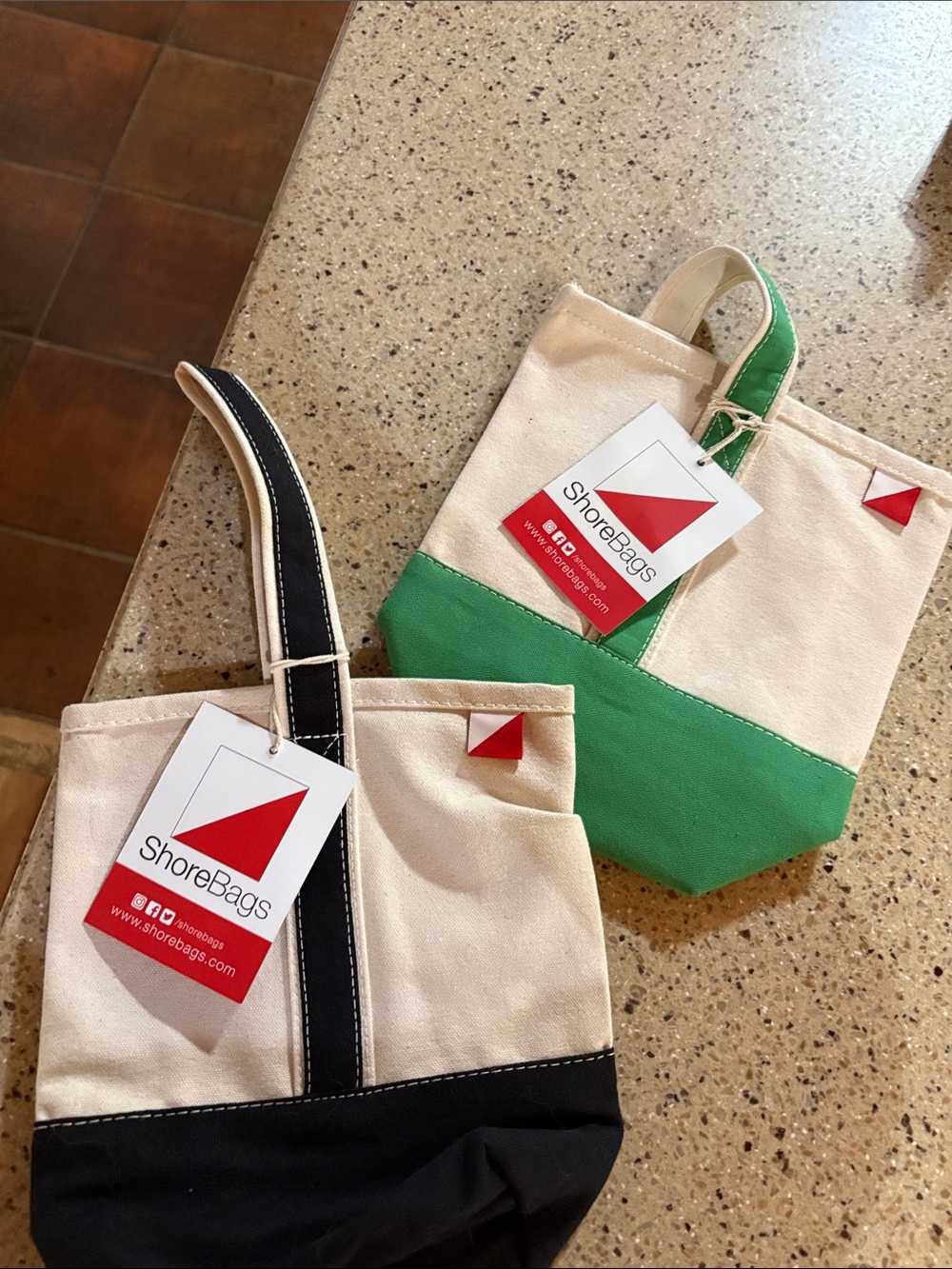 Shoreline Canvas Cosmetic Bags in Black & Green
